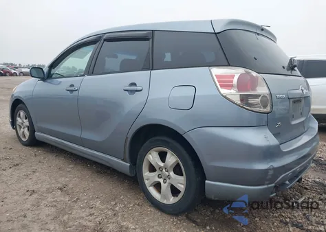 2005 Toyota Matrix Xr z USA, uszkodzony, nr VIN 2T1KR32E35C373331
